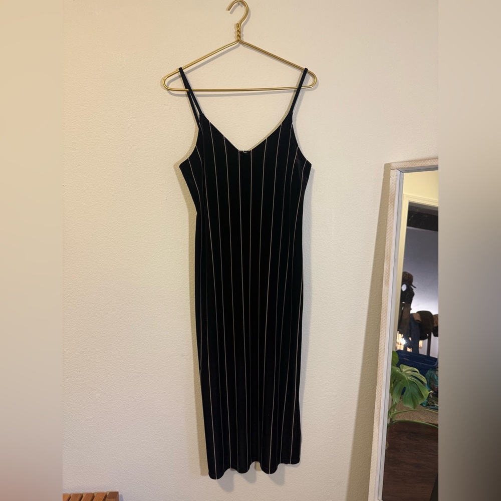 Leith Velour Midi Dress Small